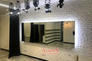 комерційна за адресою Академіка Сахарова вул., 3-А