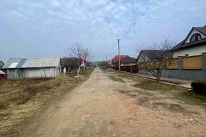 участок по адресу Лесі Українуи