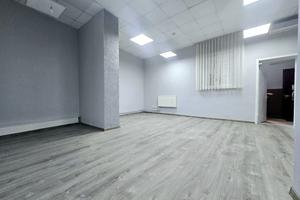 комерційна за адресою Хімічна вул., 4д