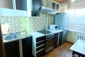 квартира за адресою Дніпро, Воскресенська вул. (Леніна), 2