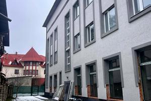 коммерческая по адресу Независимости Украины ул., 18