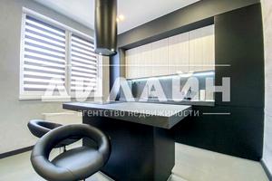 квартира по адресу Днепровские Пороги ул., 888