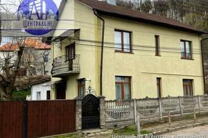будинок за адресою Чернишевського вул.