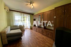 квартира за адресою Космонавтів вул., 11в