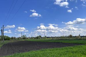 участок по адресу с. Ковалевка, Матросова, 5