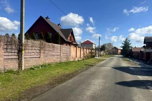ділянка за адресою Лугова, 18