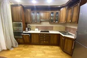 квартира за адресою Анни Ахматової вул., 35-А
