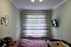 квартира за адресою Черемушки вул. (Карла Маркса), 65б
