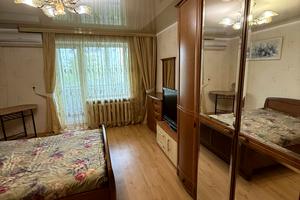 квартира за адресою Олександрівська вул. (Дзержинського), 56