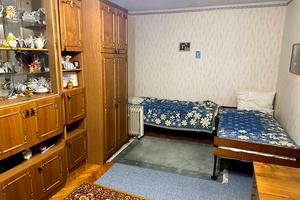 квартира за адресою Космонавтів просп., 17