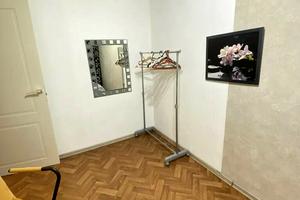 квартира за адресою Богдана Хмельницького просп. (Героїв Сталінграда), 4