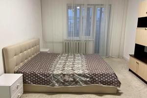квартира по адресу Героев Днепра ул., 32-А