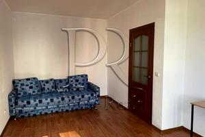 квартира за адресою Софії Русової вул., 7