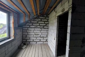 комерційна за адресою с. Рожни, Свободи, 14