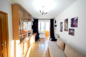 квартира за адресою Білоруська вул., 36