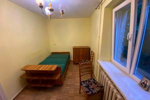 квартира за адресою Братів Дужих вул. (Володимира Комарова), 22