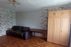 квартира за адресою житловий масив Тополя-3 вул., 10