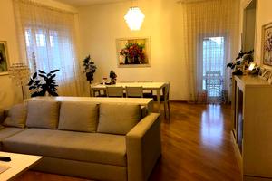 будинок за адресою Богатирська вул., 77