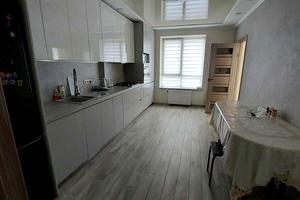 квартира за адресою Слобідська вул., 12