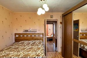 квартира за адресою космонавтів, 6