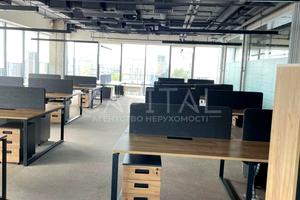 комерційна за адресою Дніпровська набережна вул., 1В