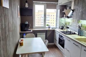 квартира за адресою Янтарна вул., 79