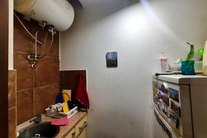 комерційна за адресою Саксаганського вул., 44