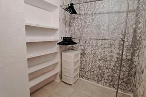 комната по адресу вул. Курортна, 11