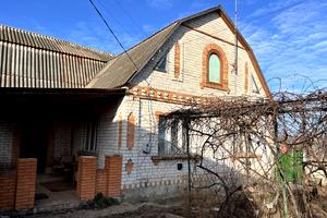 будинок за адресою Молодіжна, 4