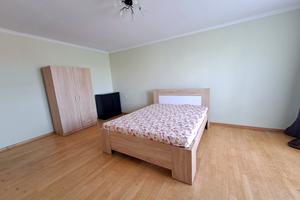 квартира за адресою Уласа Самчука вул. (Молодої Гвардії), 33