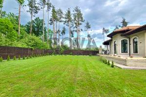 будинок за адресою с. Віта-поштова, Янтарна вул., 1