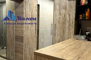 квартира за адресою Лушпи, 5
