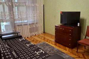 квартира за адресою Патріотична вул., 54