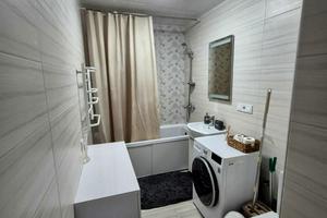 квартира за адресою Хіміків вул., 28