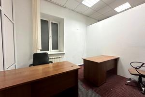 комерційна за адресою Архітектора Дольніка вул. (Шаумяна), 8
