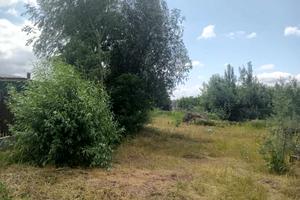 ділянка за адресою Центральна вул., 18