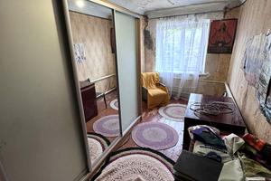 квартира за адресою Мерефа, Конституції, 48