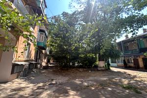 квартира за адресою 10 Квітня вул., 8