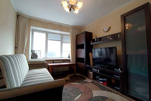 квартира за адресою Довженка вул., 44