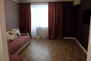квартира за адресою Галини Петрової вул., 3