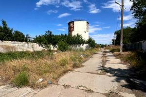 комерційна за адресою Мускатна вул. (Зої Космодем'янської), 1