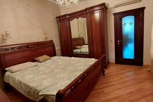 будинок за адресою Сашка Хорошенка вул. (Середня)