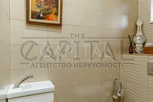 будинок за адресою Центральна вул.
