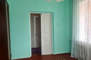 дом по адресу с. Шаровечка, Центральна