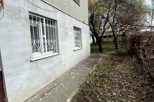 квартира за адресою смт. Пісочин, Клубна вул., 5А