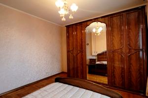 квартира за адресою Святослава Ріхтера вул., 17
