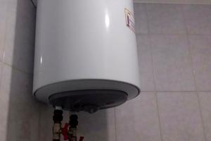 комерційна за адресою Золотоустівська вул., 10/12