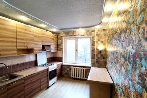 квартира за адресою житловий масив Тополя-3 вул., 51
