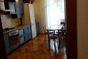 квартира за адресою Артеківська вул., 12