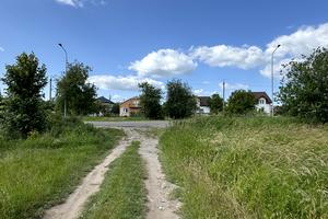 участок по адресу Європейська, 12